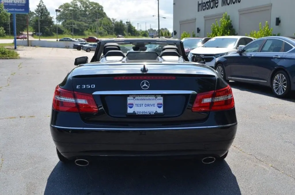 2011 Mercedes-Benz E-Class E350 photo 4