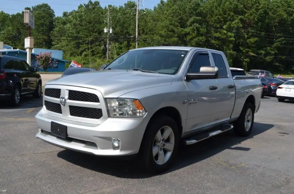 2016 RAM 1500 Express 4x4 Quad Cab 6'4" (Fleet)'s photo