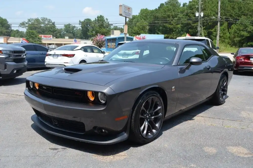 2023 Dodge Challenger R/T Scat Pack's photo
