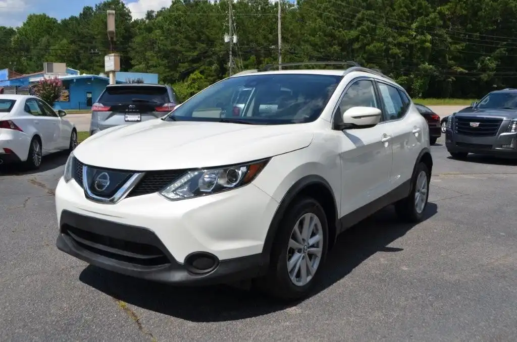 2019 Nissan Rogue Sport SV FWD's photo
