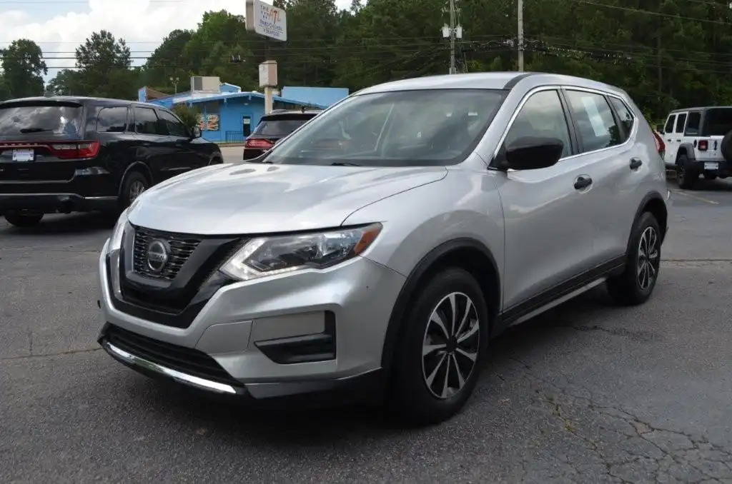 2018 Nissan Rogue S FWD's photo