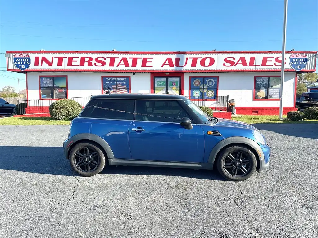 2013 MINI Cooper Base's photo