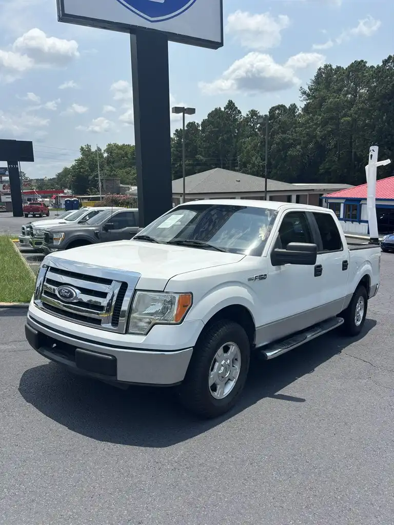 2010 Ford F-150 FX2 SuperCrew 145-in's photo