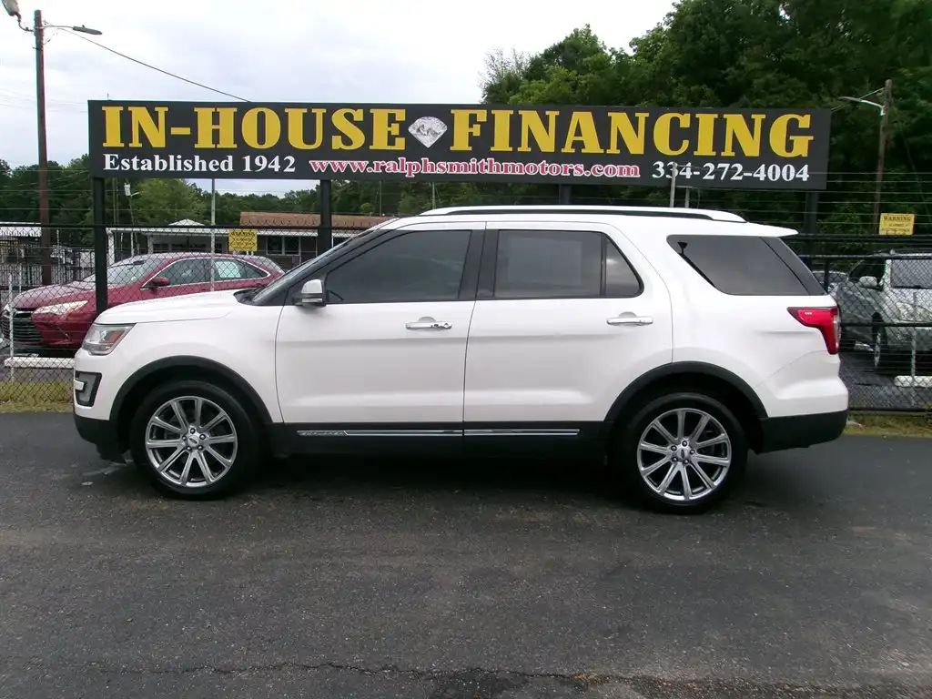 2017 Ford Explorer Limited 4WD's photo