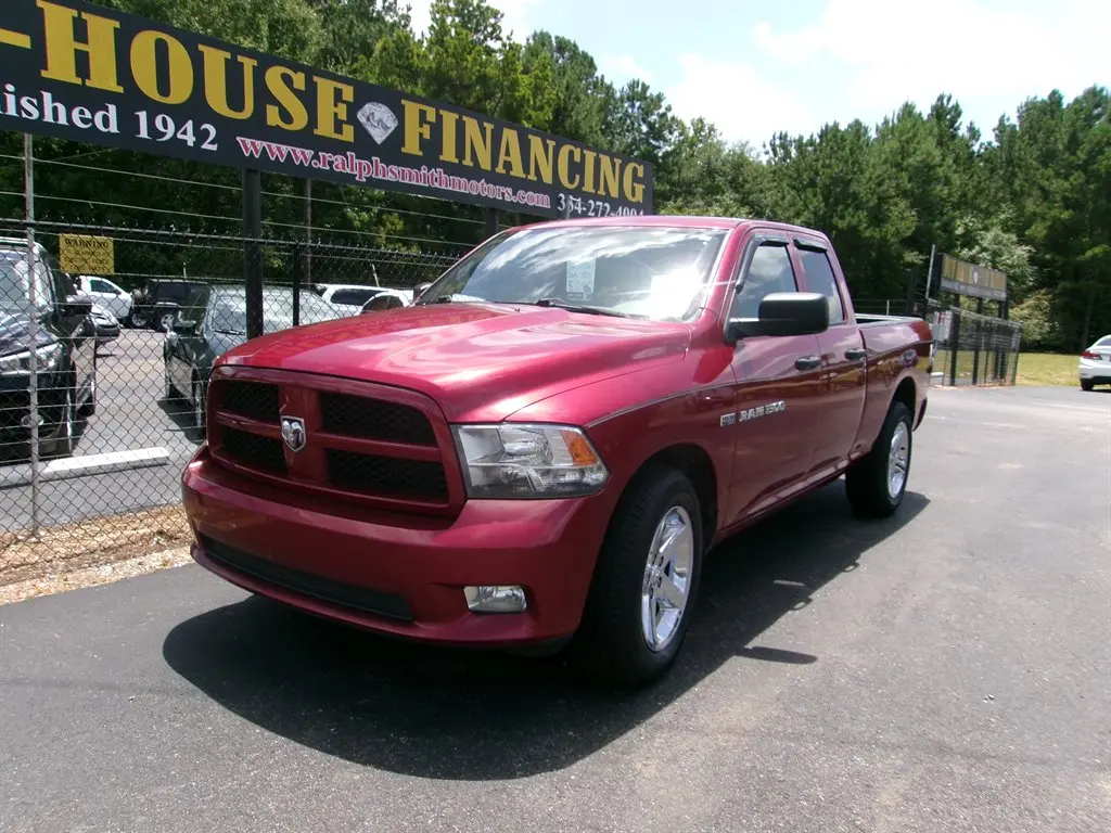 2012 RAM 1500 Express 4x4 Quad Cab photo 3