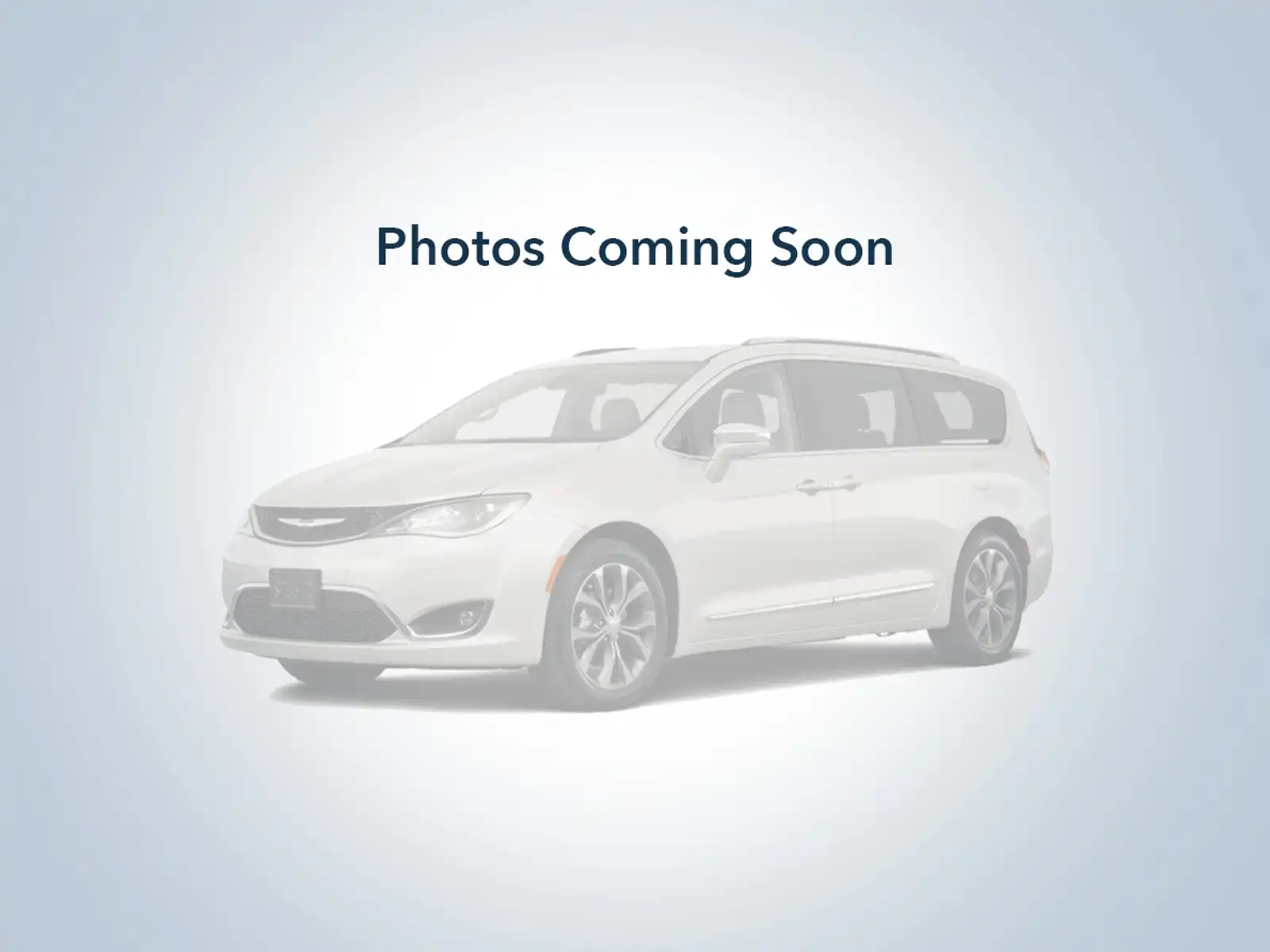 2017 Chrysler Pacifica LX's photo
