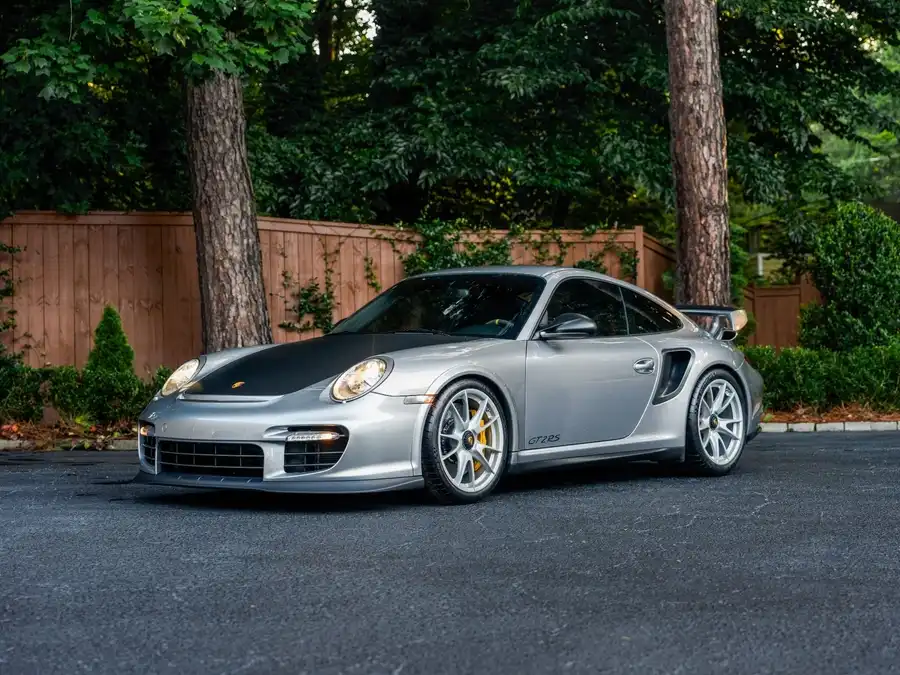 2011 Porsche 911 GT2 RS's photo