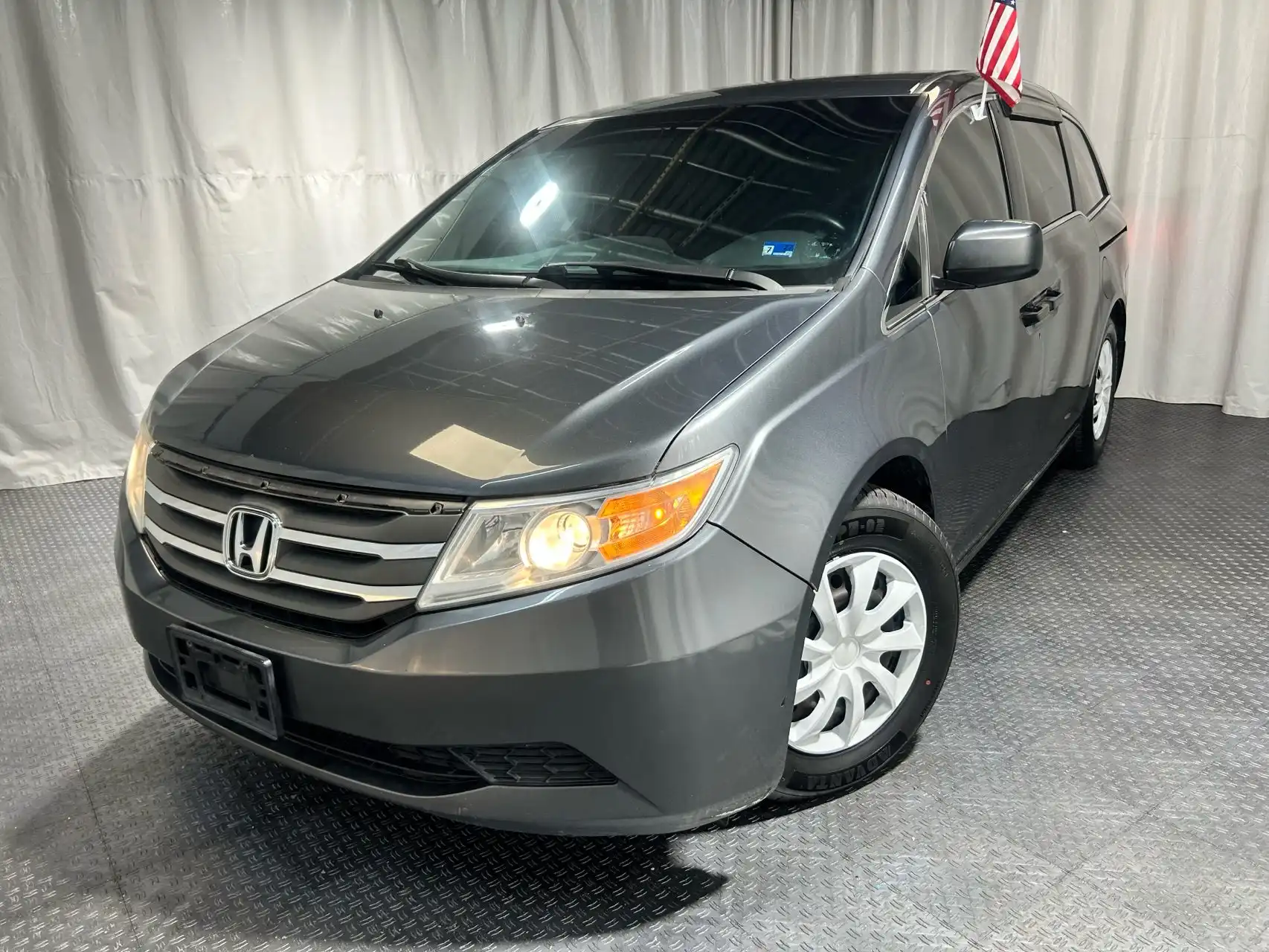 2012 Honda Odyssey LX's photo