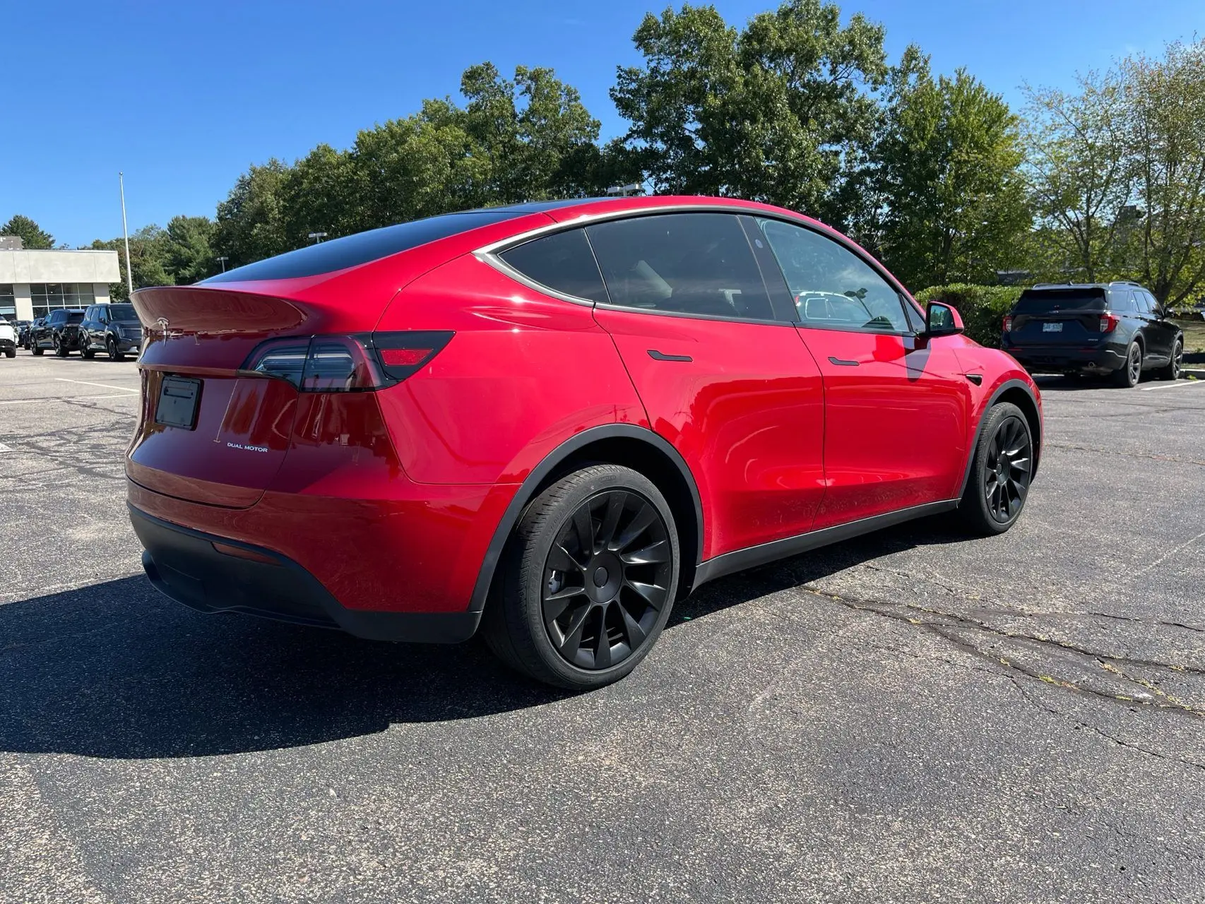 2023 Tesla Model Y Long Range Dual Motor AWD photo 5