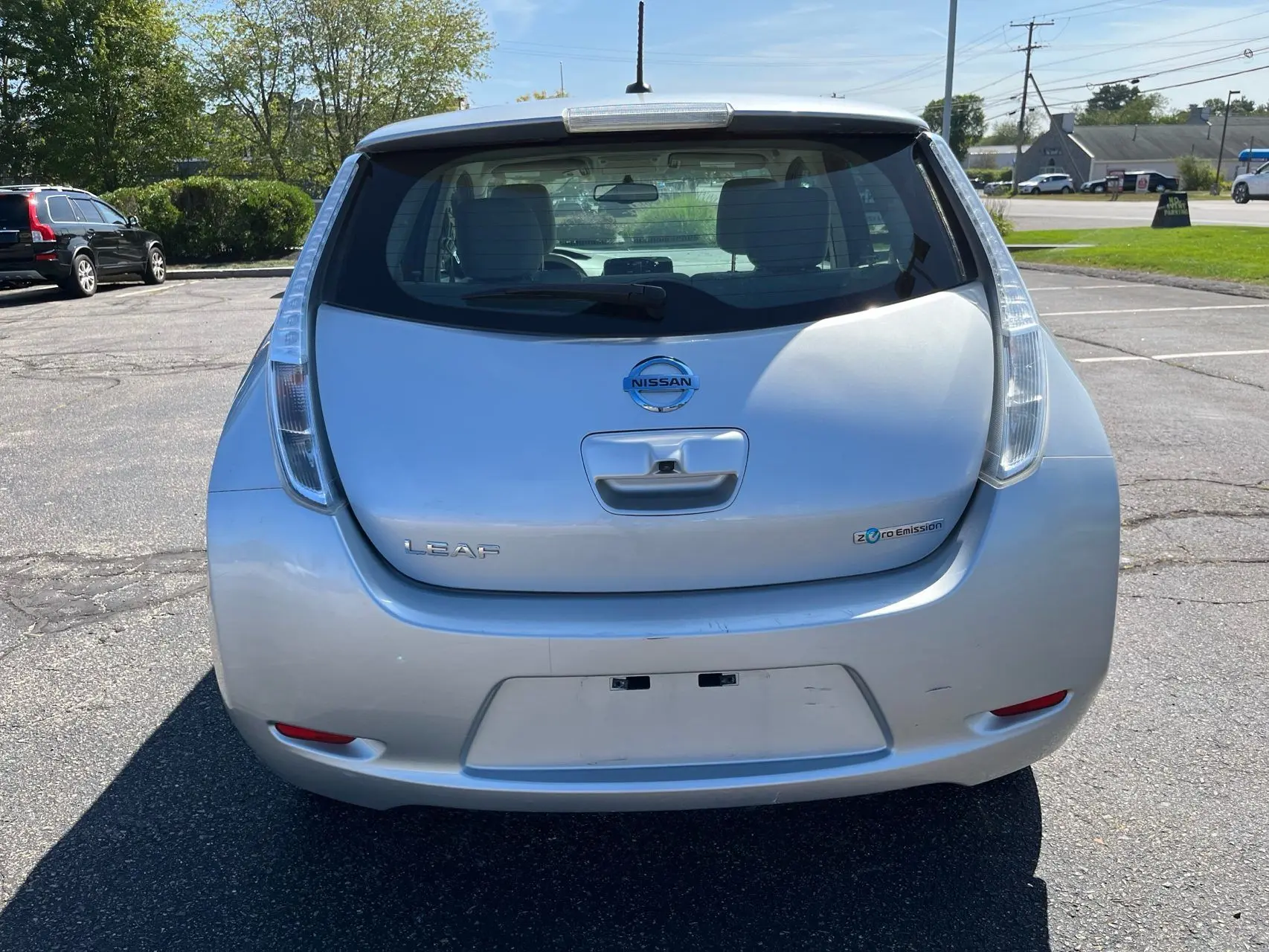 2015 Nissan Leaf SV photo 4