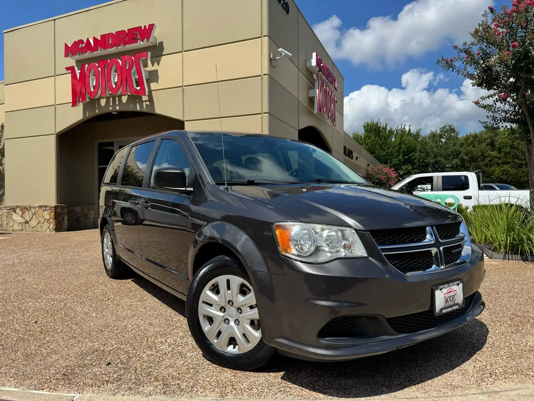 2018 Dodge Grand Caravan SE's photo