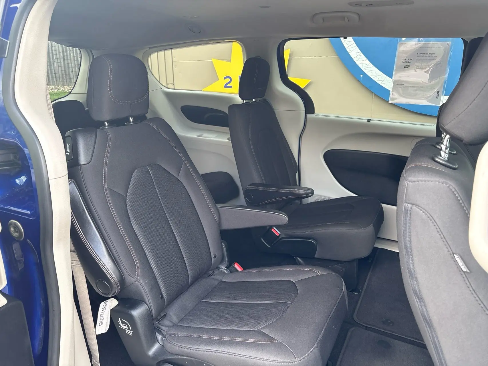 2019 Chrysler Pacifica Touring Plus photo 4
