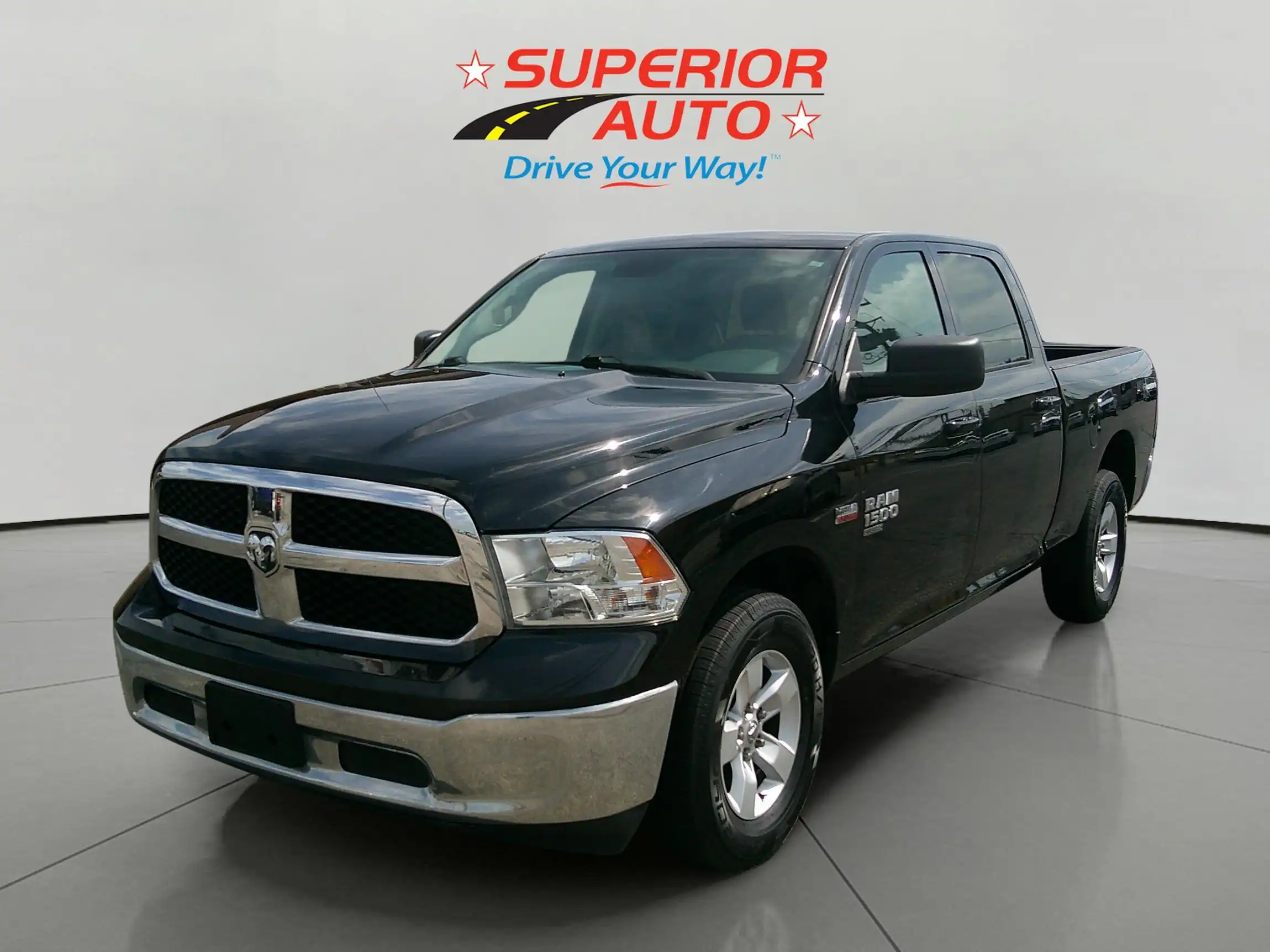 2021 RAM 1500 Classic SLT 4x4 Crew Cab 6'4's photo