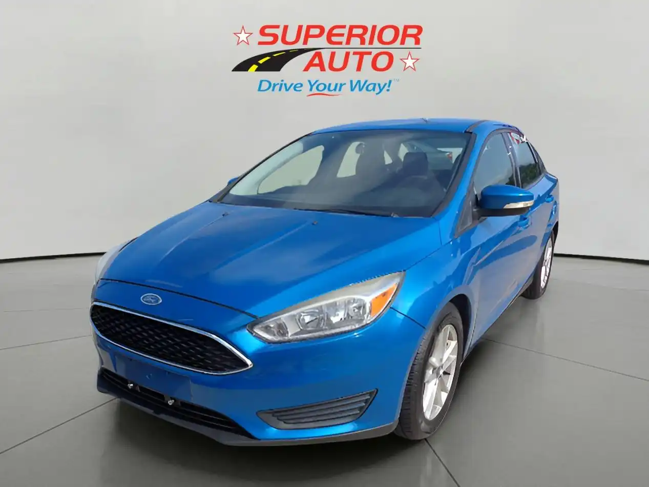 2016 Ford Focus Sedan SE's photo