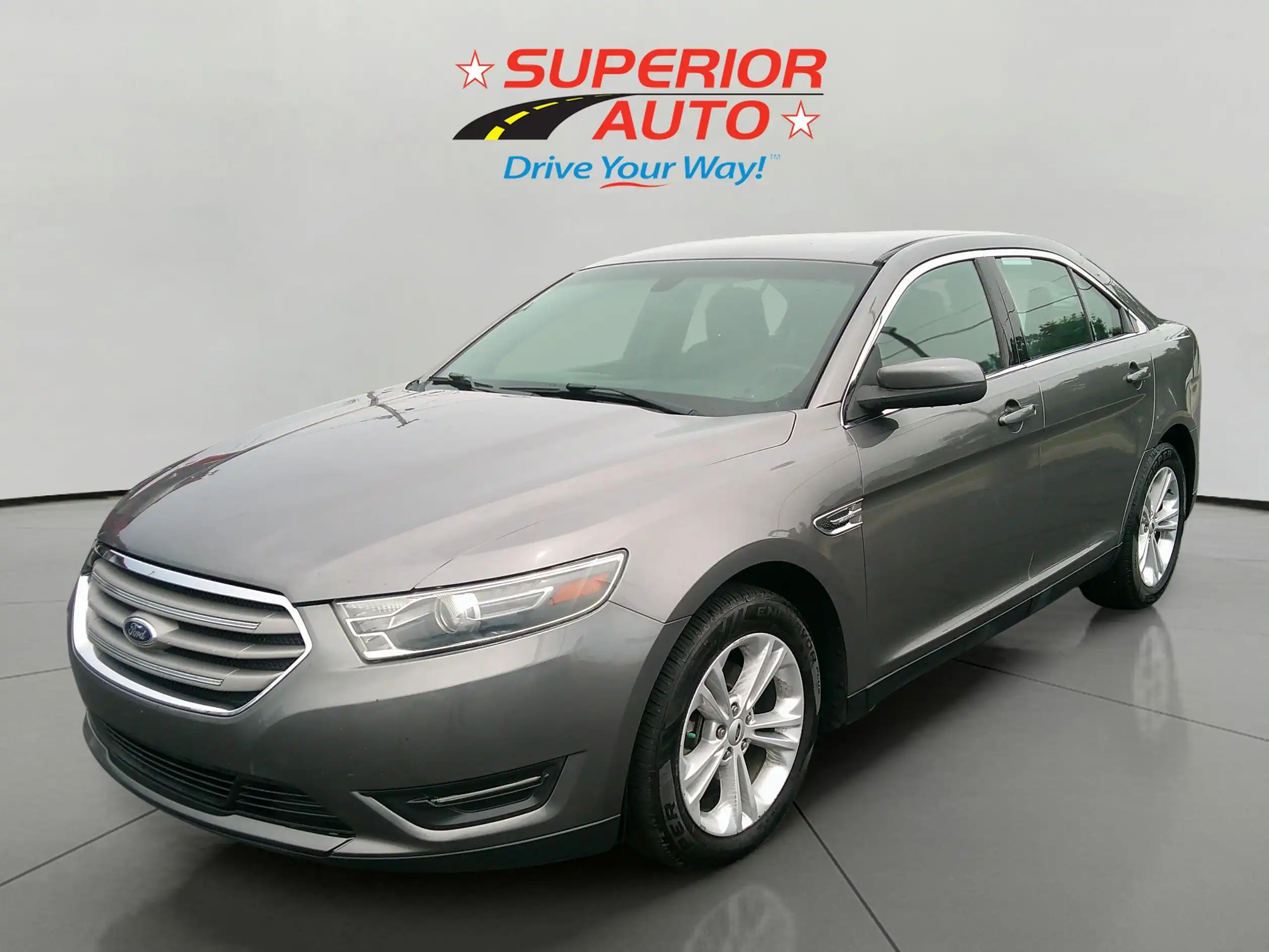 2014 Ford Taurus SEL FWD's photo