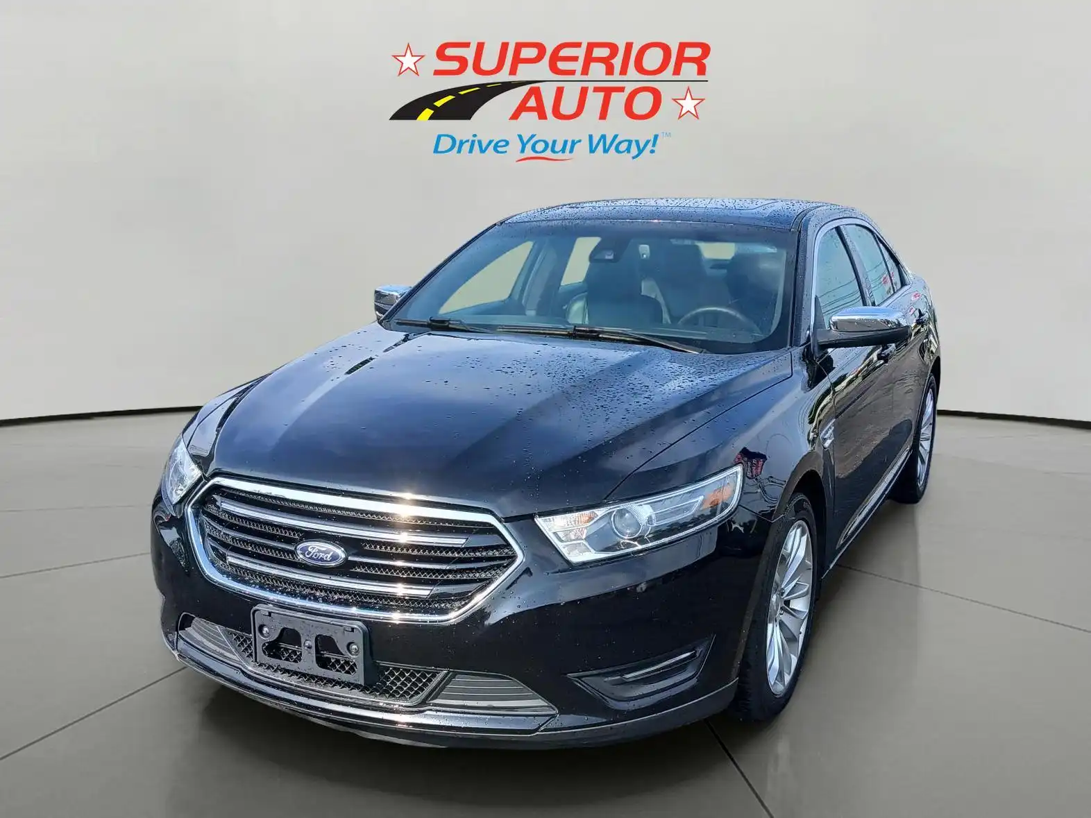2019 Ford Taurus Limited FWD's photo