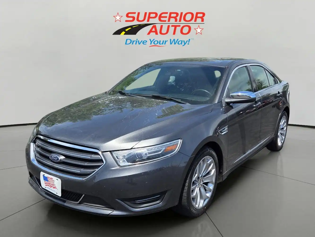 2019 Ford Taurus Limited FWD's photo