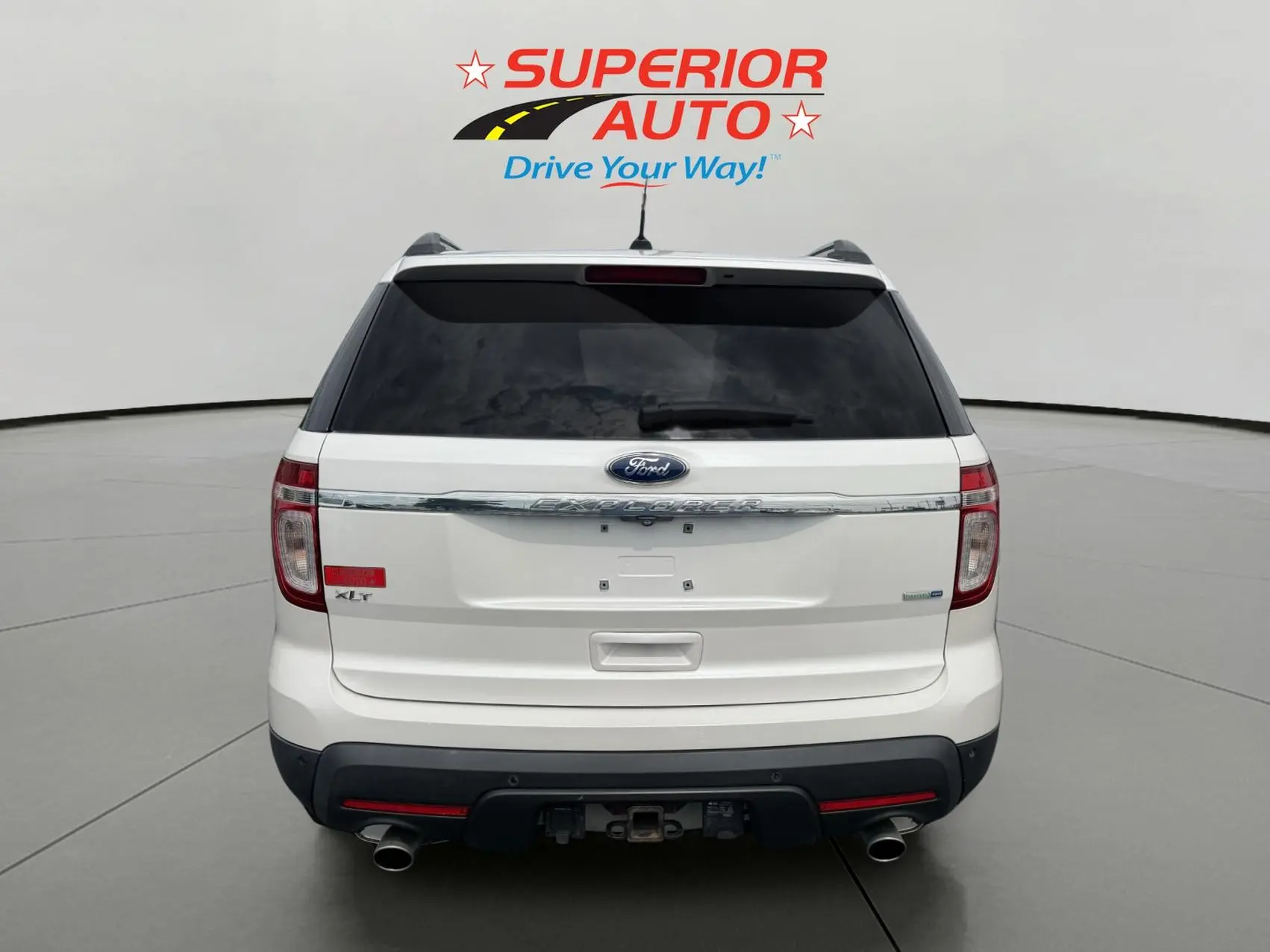2014 Ford Explorer XLT 4x4 photo 4