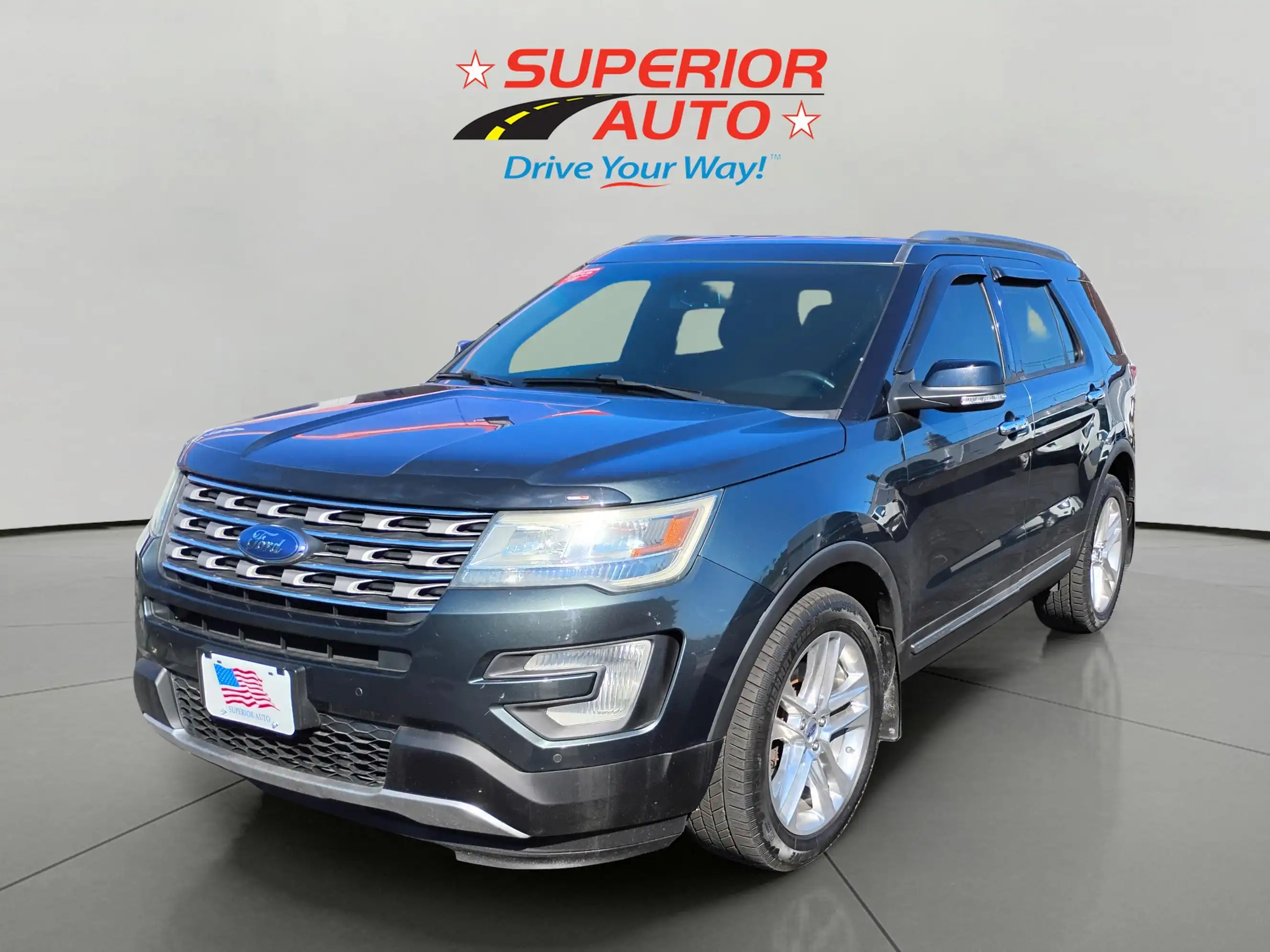 2016 Ford Explorer XLT 4WD's photo
