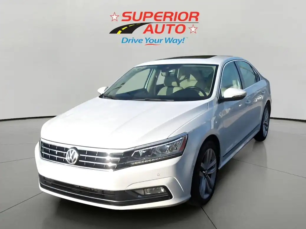 2016 Volkswagen Passat 1.8T SEL Premium Auto PZEV's photo