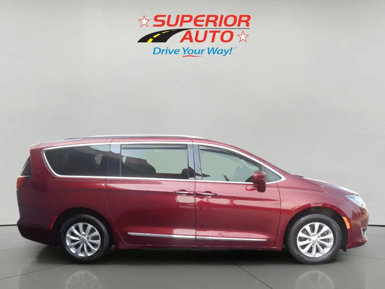 2018 Chrysler Pacifica Touring L photo 5