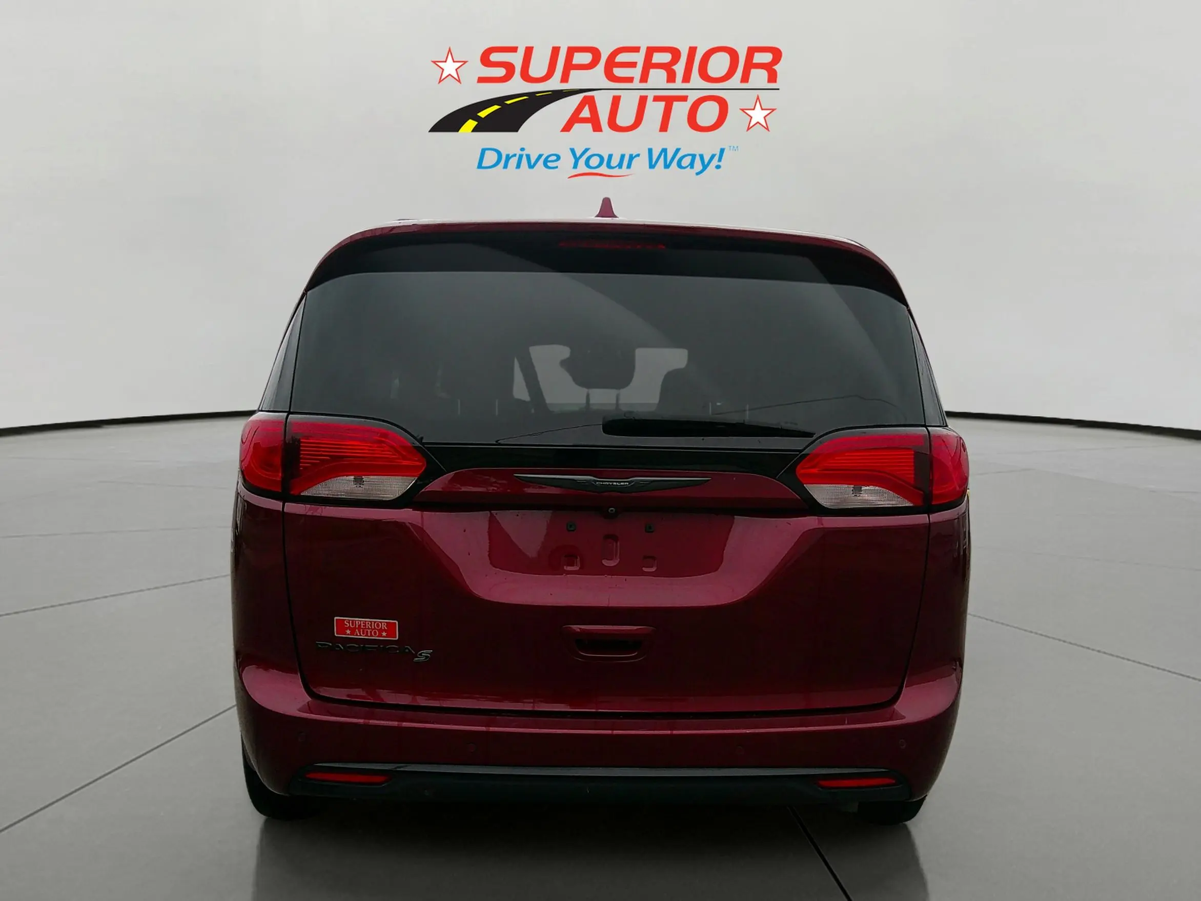 2018 Chrysler Pacifica Touring L Plus photo 4
