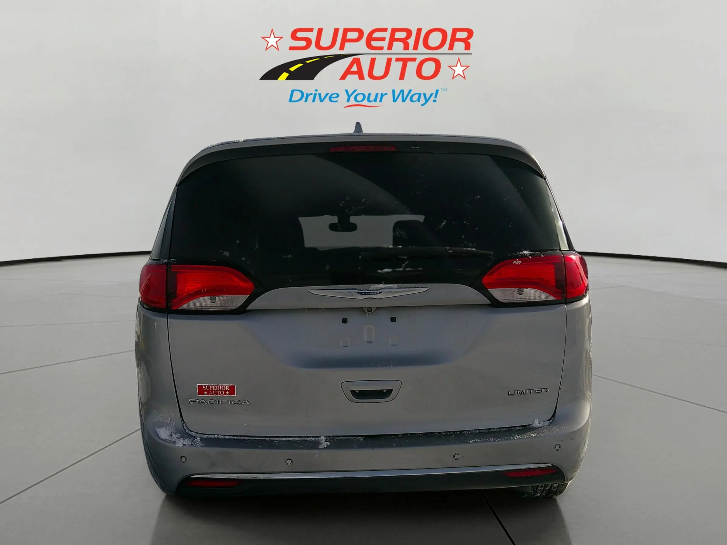 2018 Chrysler Pacifica Limited photo 4