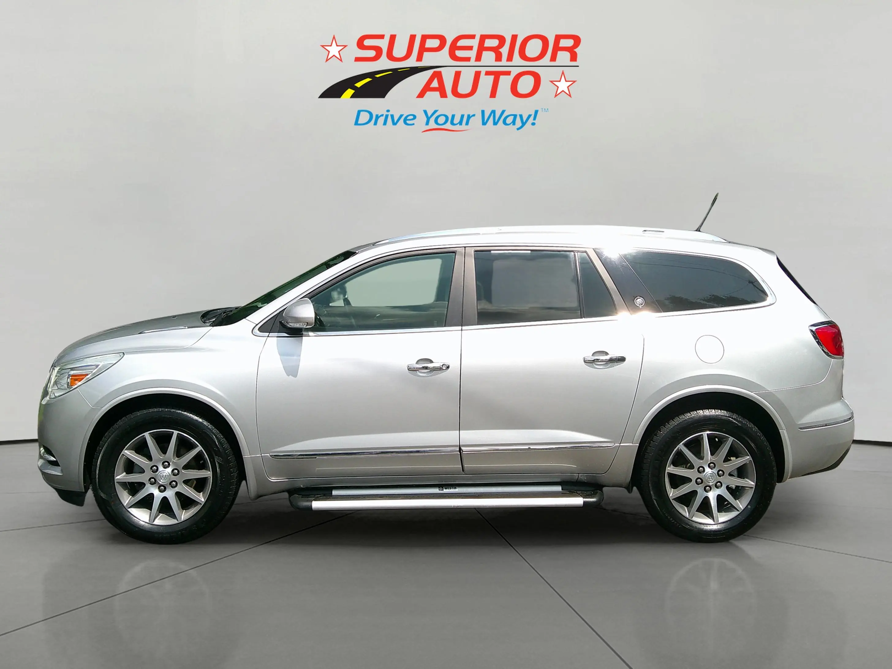 2016 Buick Enclave Leather AWD photo 3