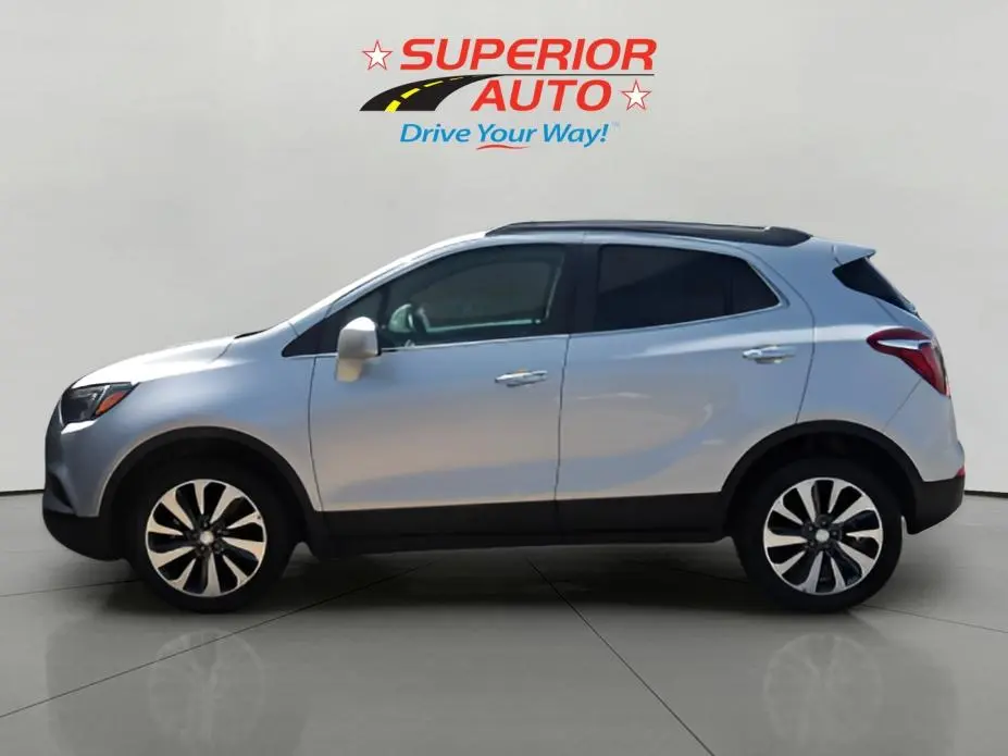 2022 Buick Encore Preferred AWD photo 3