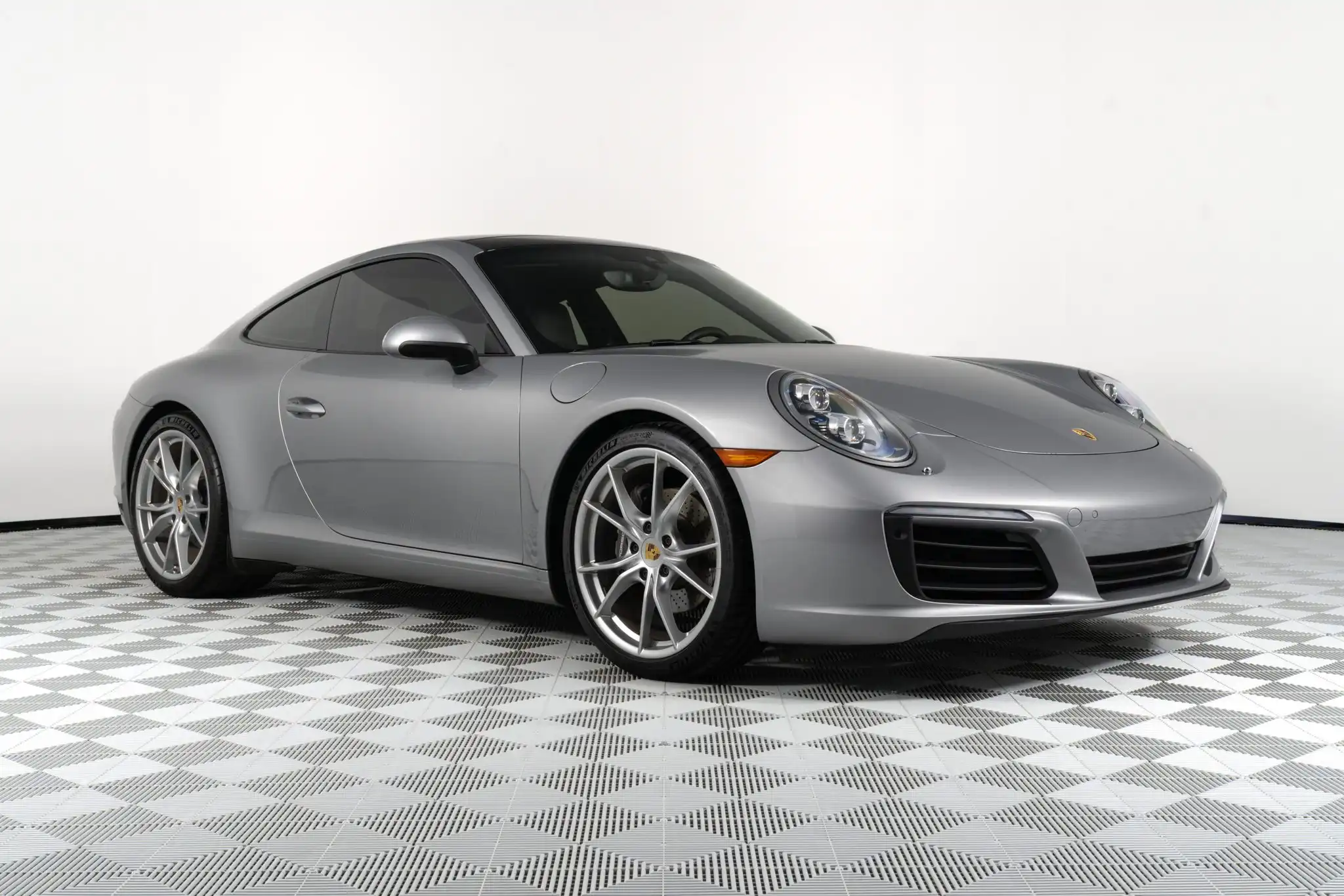 2017 Porsche 911 Carrera Coupe's photo