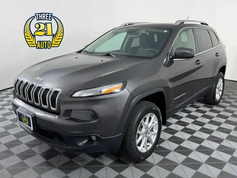2014 Jeep Cherokee Latitude 4WD's photo