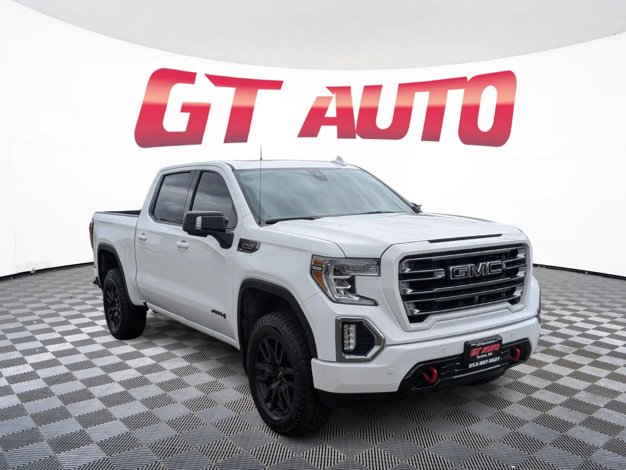 2020 GMC Sierra 4WD Crew Cab Short Box AT4's photo