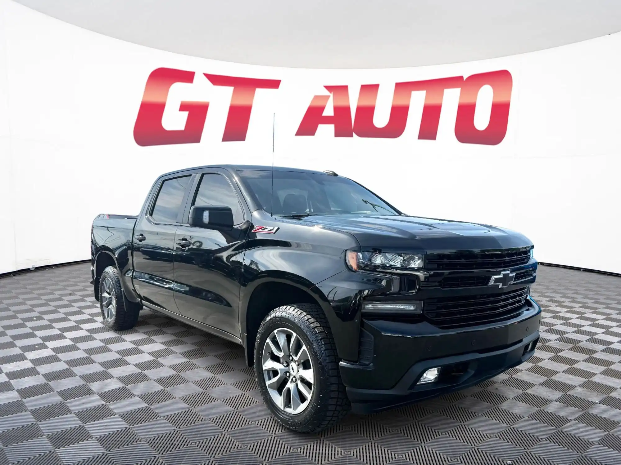 2020 Chevrolet Silverado 1500 RST 4WD Crew Cab Short Box's photo