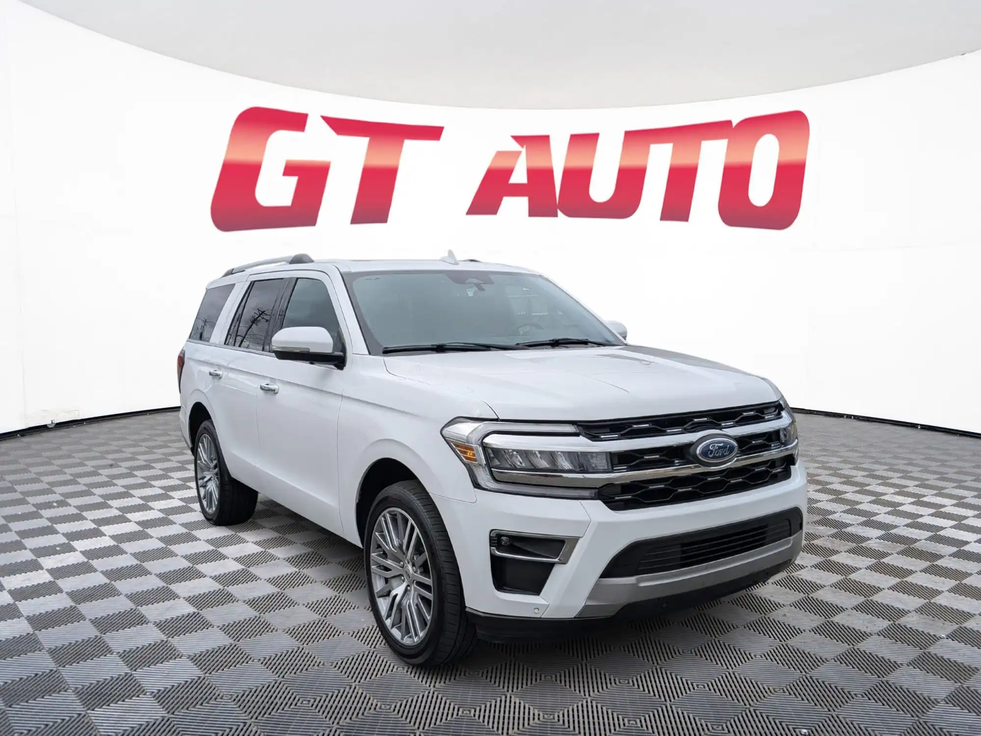 2024 Ford Expedition Limited's photo