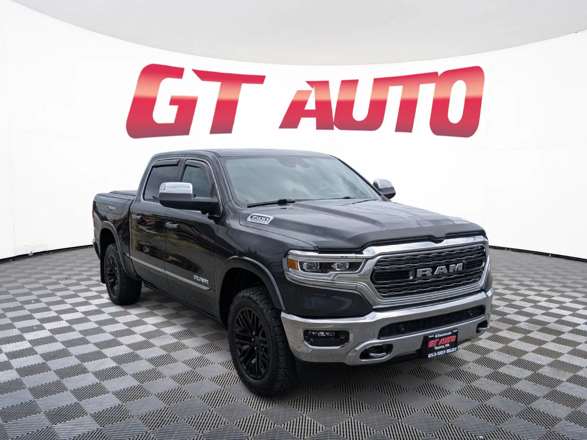 2021 RAM 1500 Limited Crew Cab 4x4 5'7" Box's photo