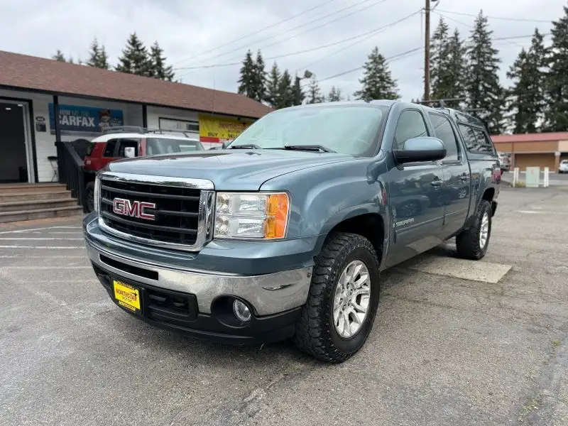 2009 GMC Sierra SLT 4WD Crew Cab SWB's photo