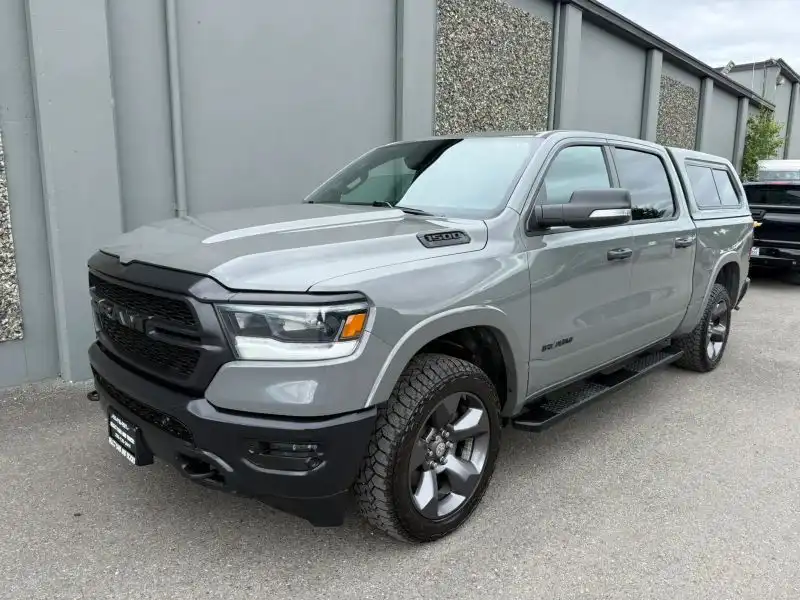 2020 RAM 1500 Big Horn/Lone Star 4WD Crew Cab 5'7's photo