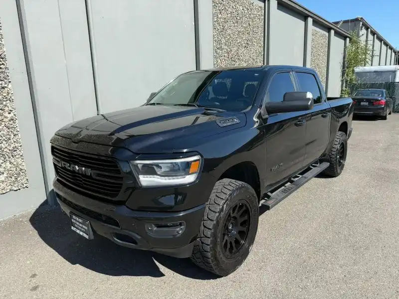 2019 RAM 1500 Big Horn/Lone Star 4WD Crew Cab 5'7's photo
