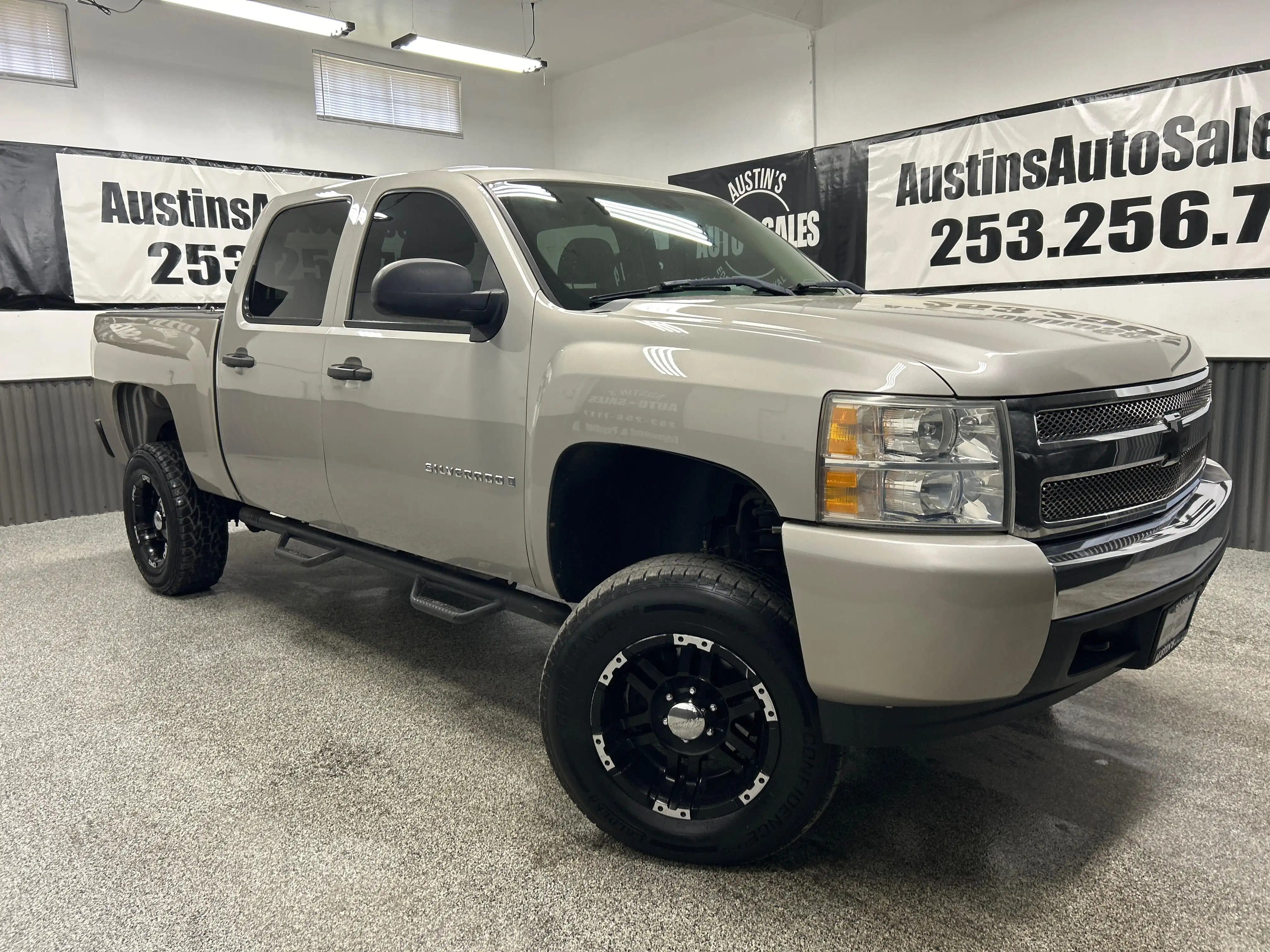 2008 Chevrolet Silverado 1500 1LT Crew Cab's photo