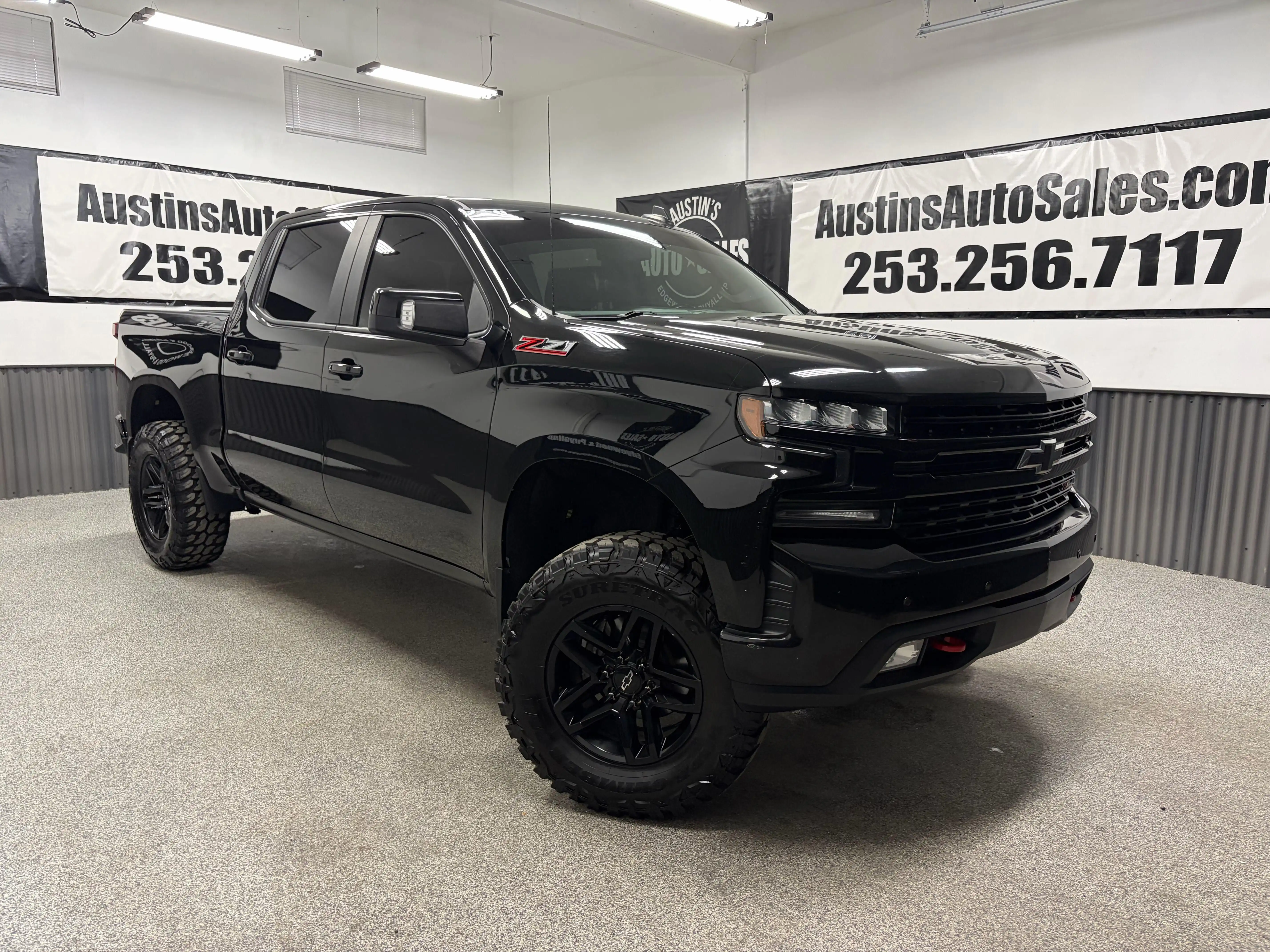 2020 Chevrolet Silverado 1500 LT Trail Boss 4WD Crew Cab Short Box's photo
