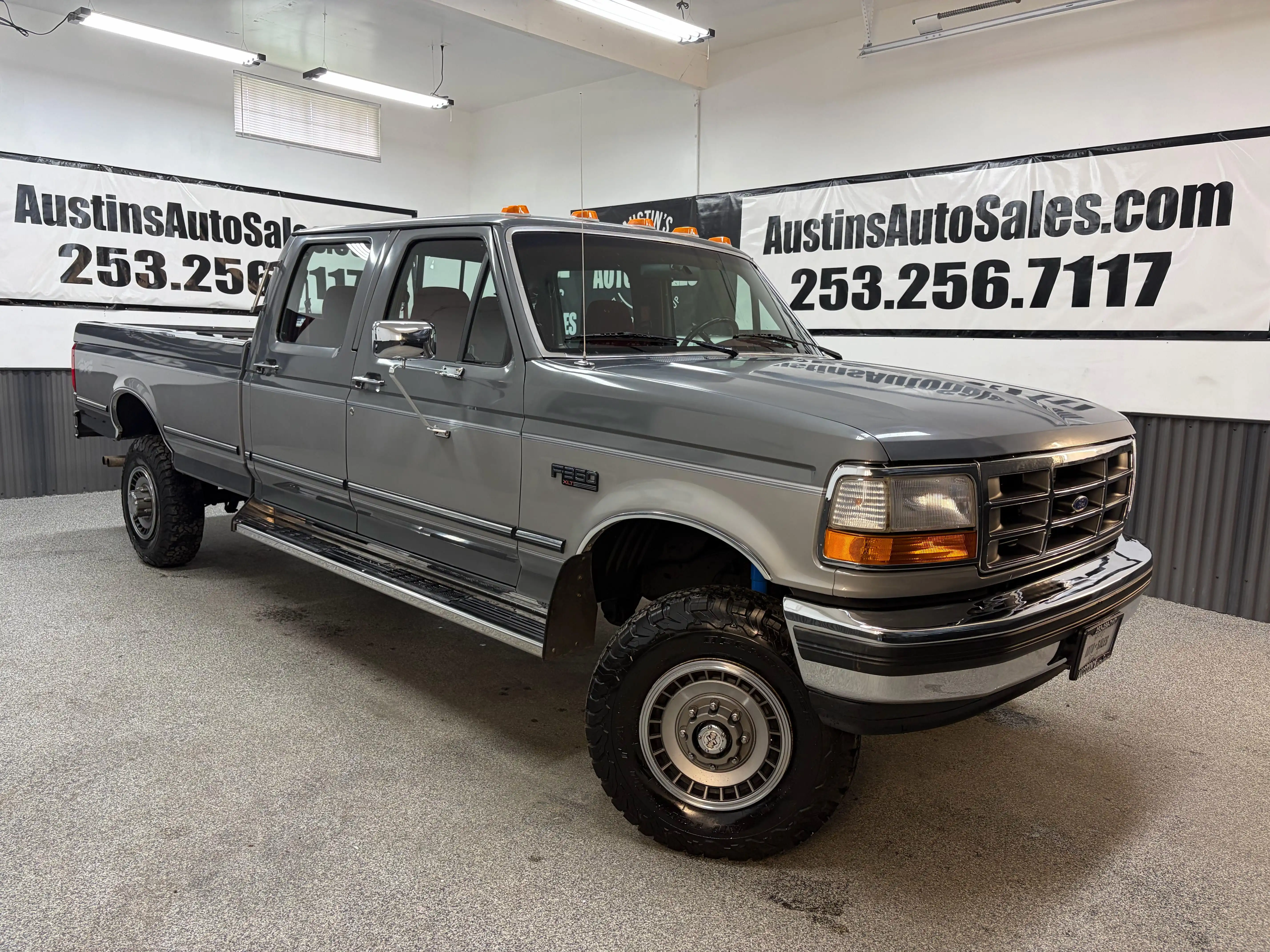 1994 Ford F-350's photo