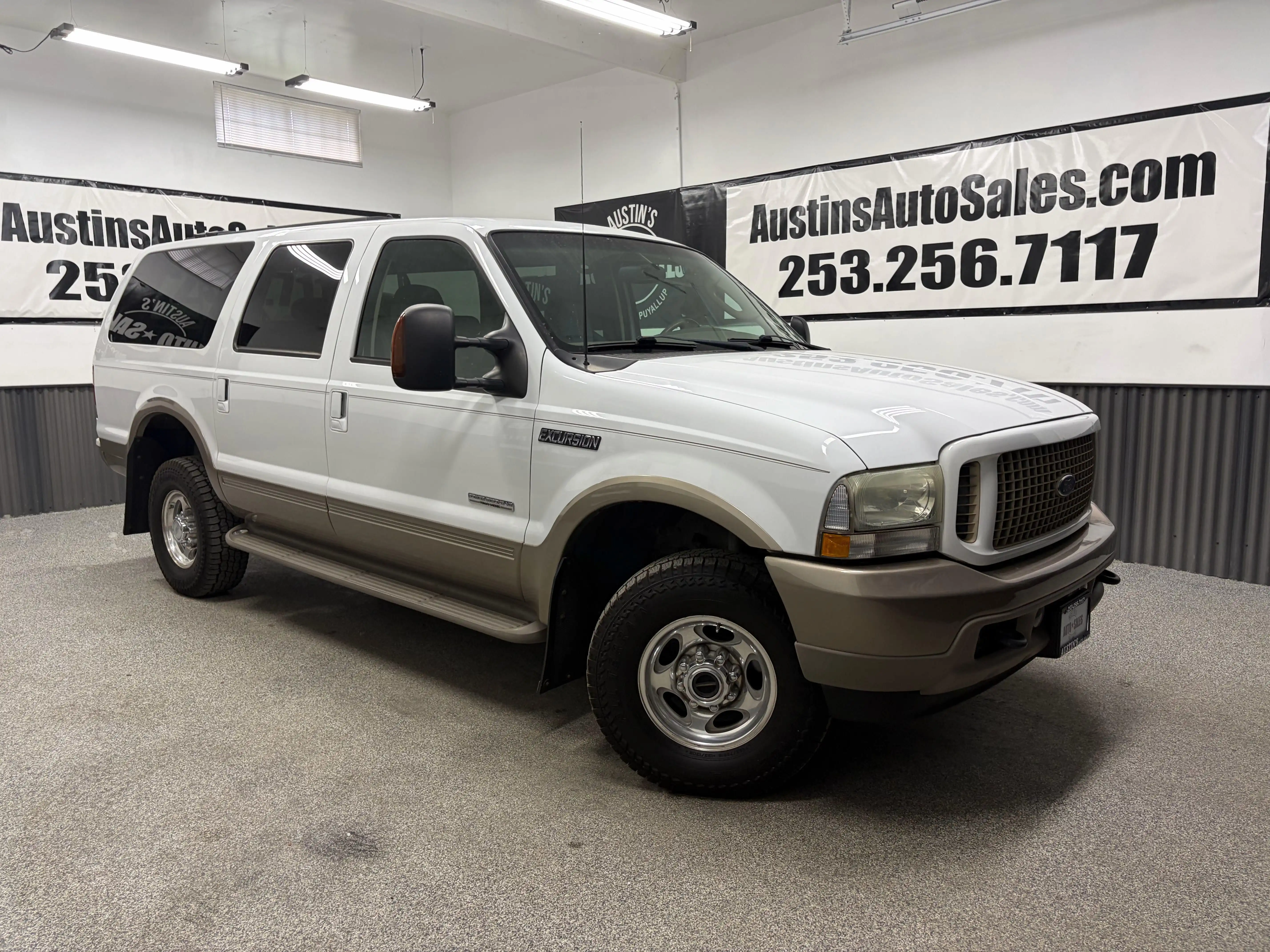 2003 Ford Excursion Eddie Bauer 4x4 6.0L's photo
