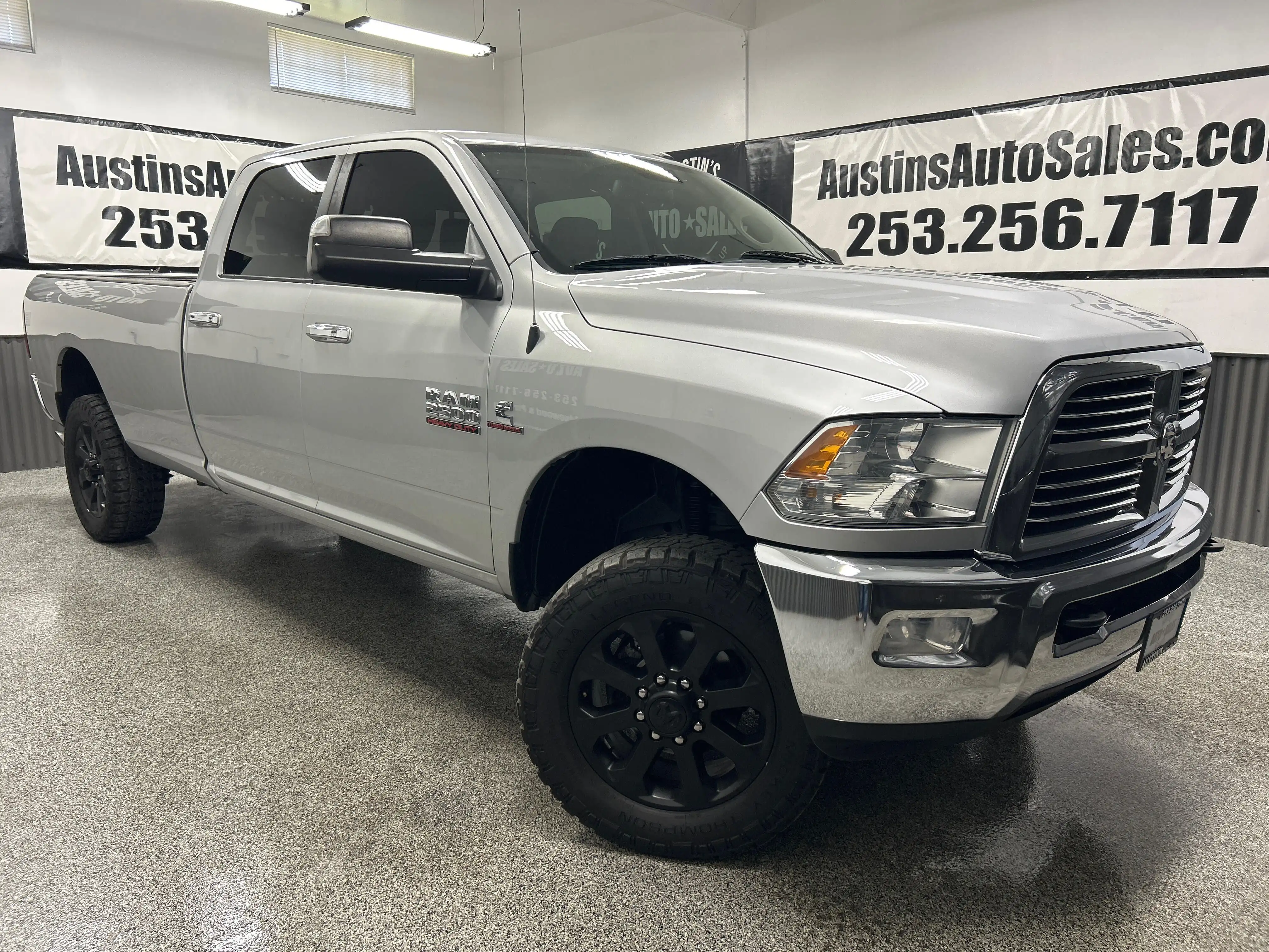 2016 RAM 2500 Big Horn/Lone Star 4X4 Crew Cab LWB's photo