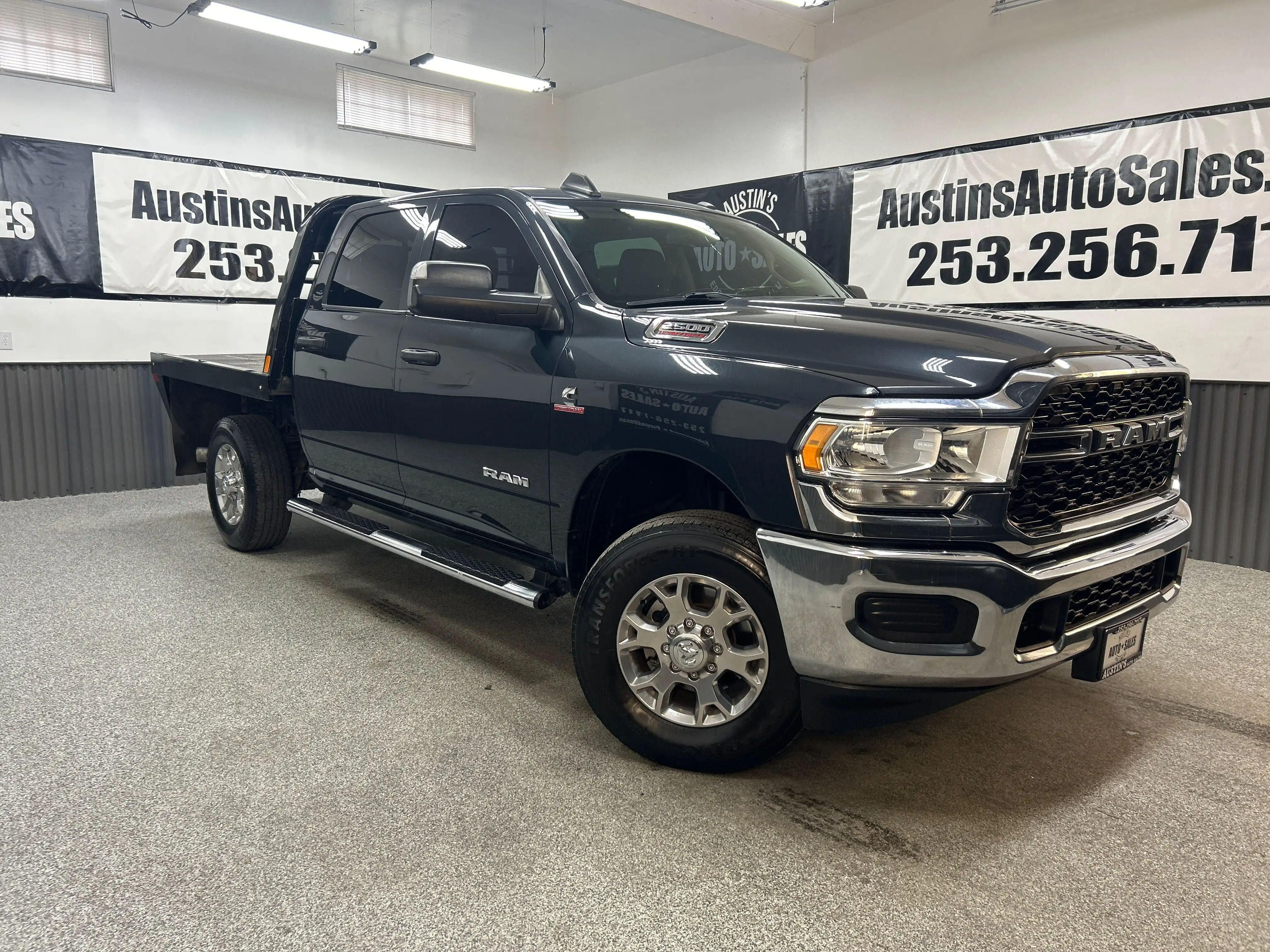 2020 RAM 2500 Tradesman 4X4 Crew Cab SWB's photo