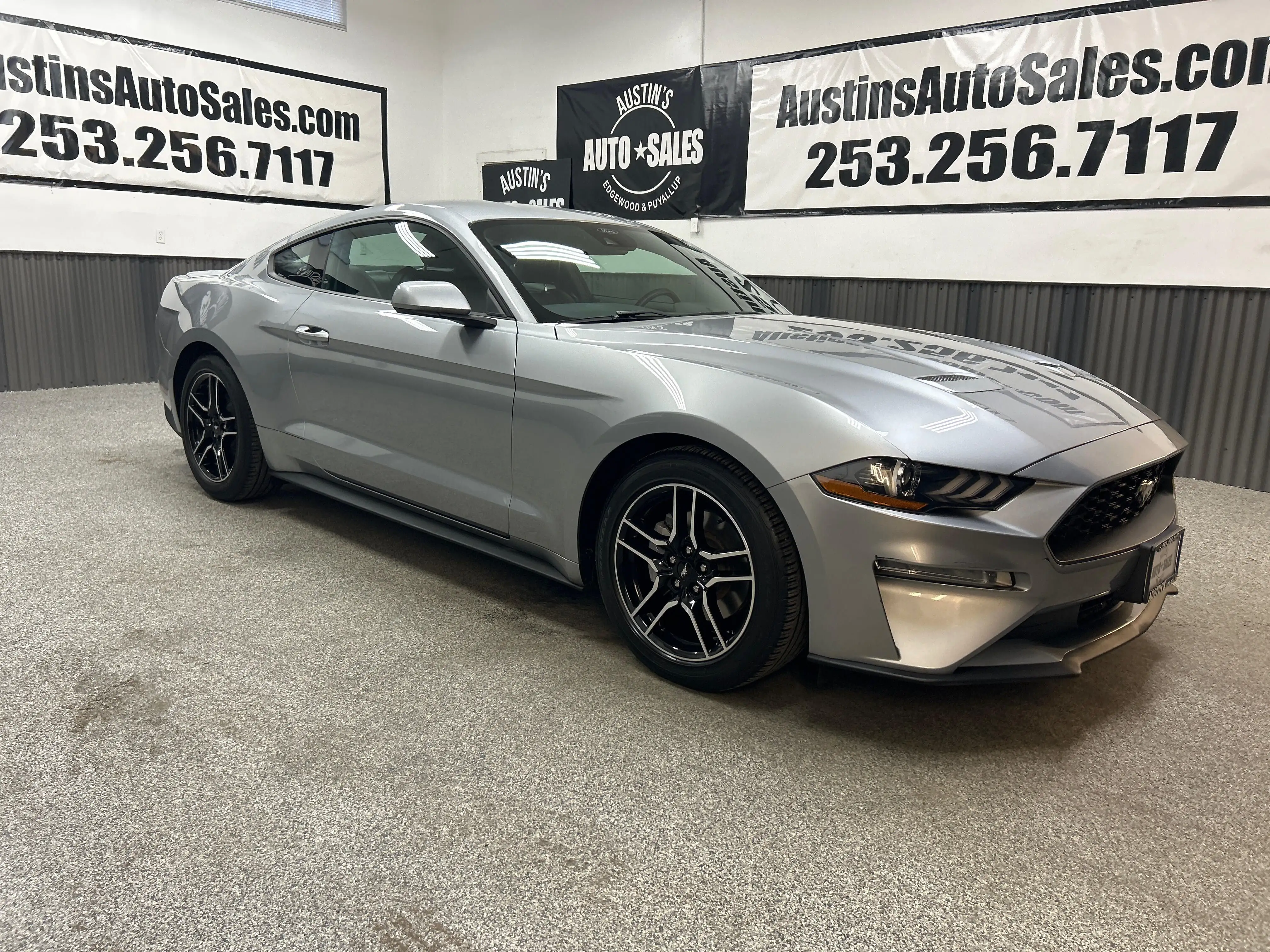 2021 Ford Mustang EcoBoost Coupe Premium's photo
