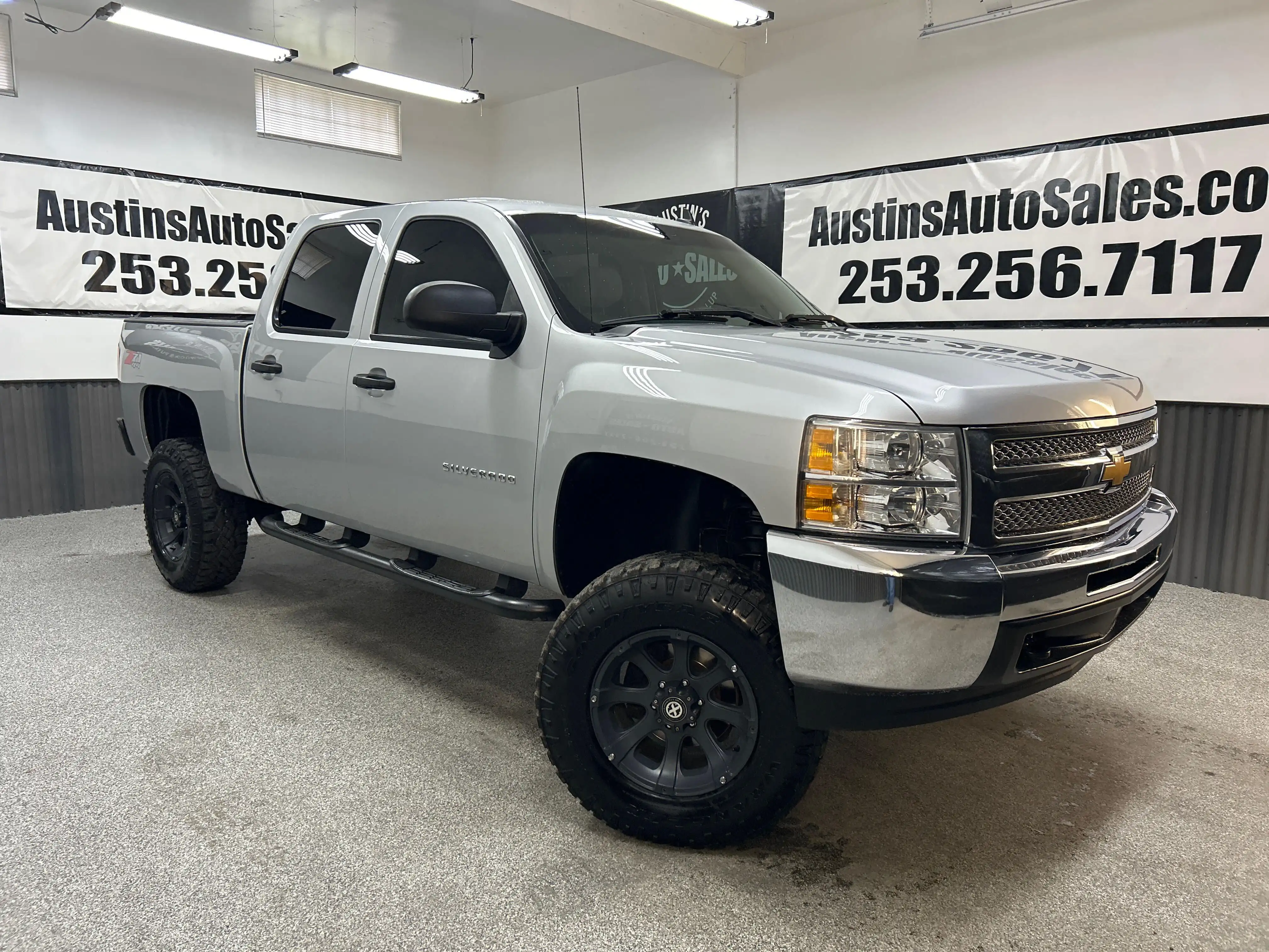 2013 Chevrolet Silverado 1500 LT 4X4 Crew Cab's photo