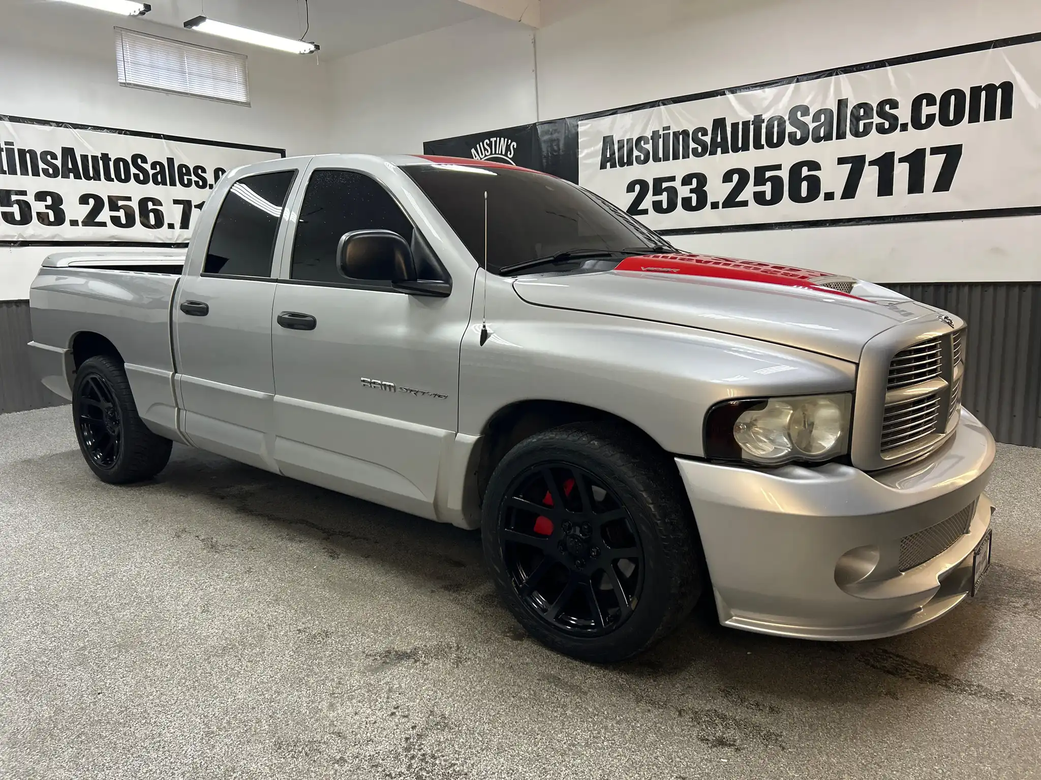 2005 Dodge Ram SRT-10 Quad Cab's photo