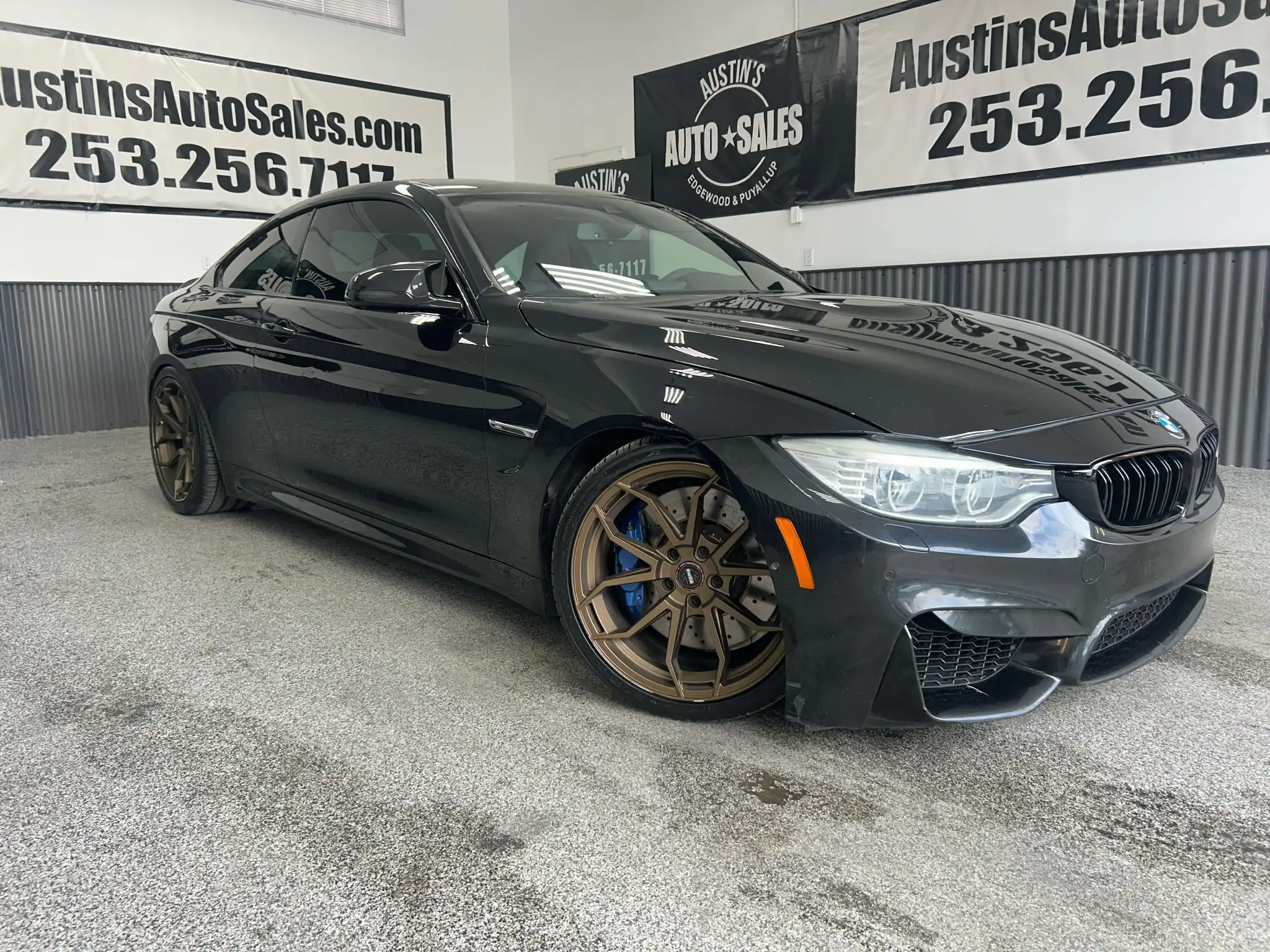2015 BMW M4 Base's photo