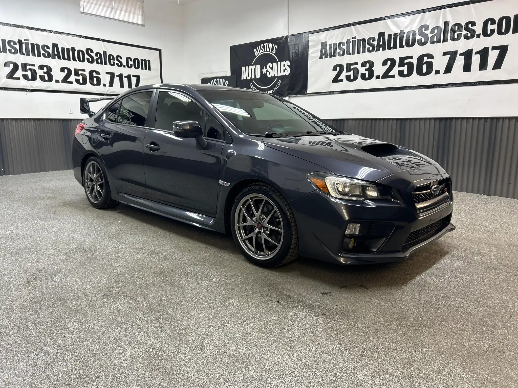 2015 Subaru WRX-STI Limited's photo