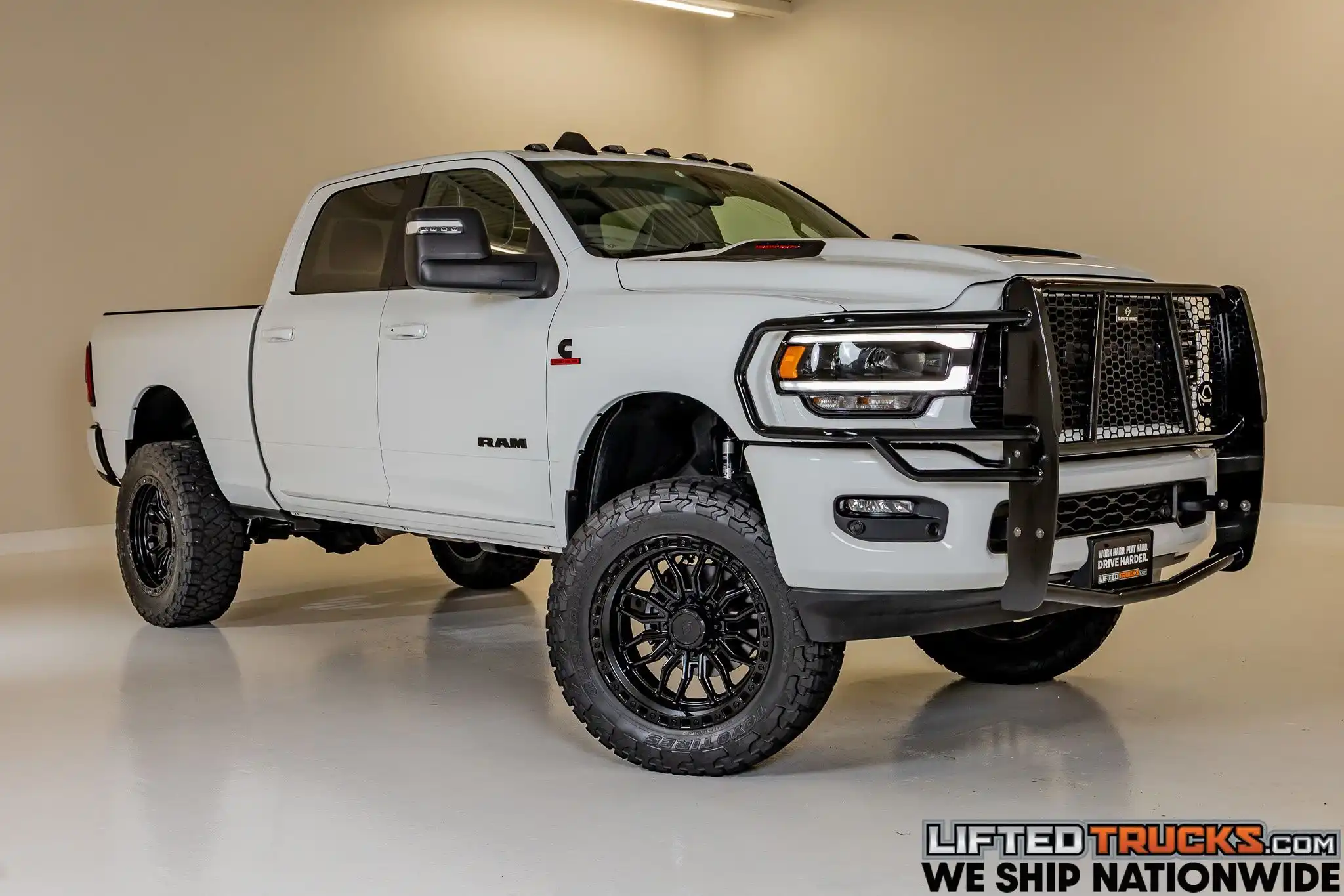 2023 RAM 2500 Laramie 4X4 Crew Cab SWB's photo